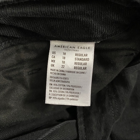 American Eagle Distressed Mom Straight Jean - Picture 3 of 4